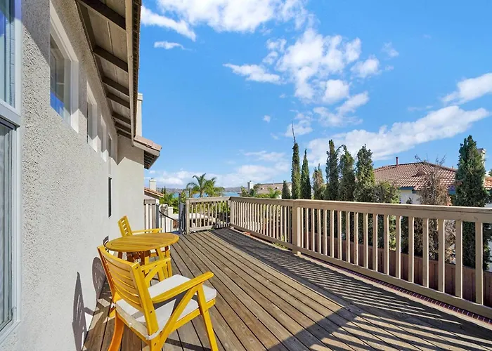 Pool-Bbq-View-Balcony-Fireplace-King-Garage-Wd